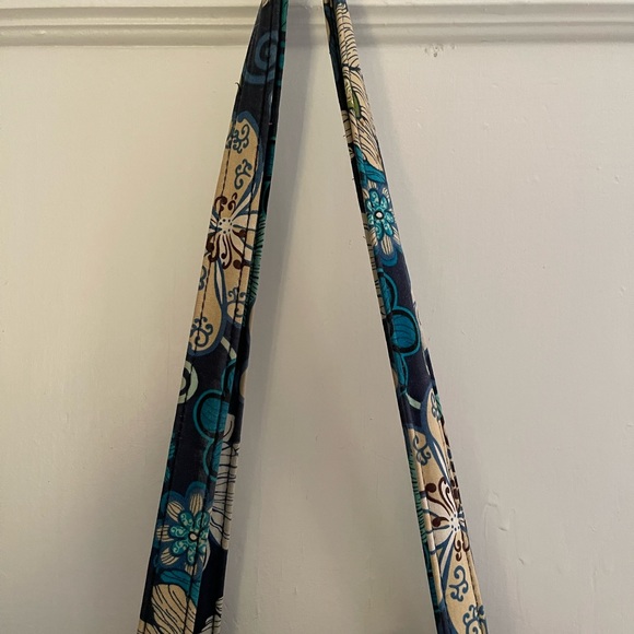 Vera Bradley Small Tote in Mod Floral Blue - Picture 9 of 11